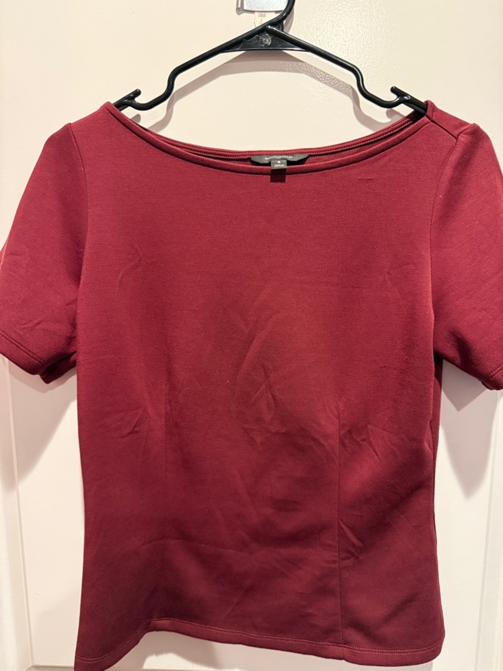 Banana Republic Short Sleeve Boatneck Top - Wine